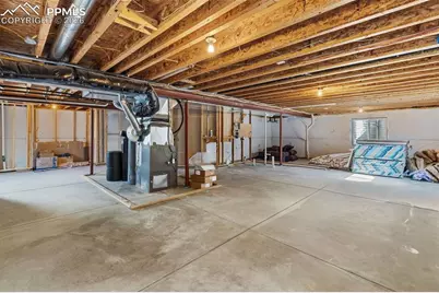 12801 Oakland Hills Road, Peyton, CO 80831 - Photo 35