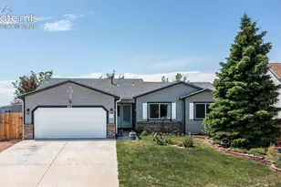 843 Eagle Bend Dr, Colorado Springs, CO 80911 - Photo 1