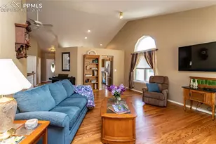 1250 Bison Ridge Dr, Colorado Springs, CO 80919 - Photo 15