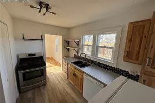 2442 E St Vrain St, Colorado Springs, CO 80909 - Photo 15