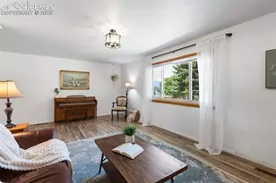 1413 Auburn Dr, Colorado Springs, CO 80909 - Photo 5