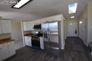 8105 Sedgewick Dr, Colorado Springs, CO 80925 - Photo 15