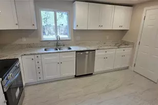 4550 London Ln, Colorado Springs, CO 80916 - Photo 7