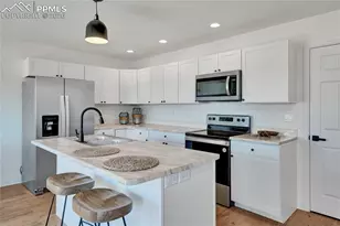 701 E Clarion Dr, Pueblo West, CO 81007 - Photo 9