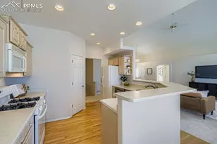 5330 Roundup Dr, Colorado Springs, CO 80918 - Photo 9