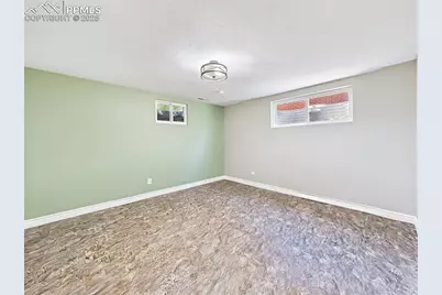 2210 Greenwich Circle, Colorado Springs, CO 80909 - Photo 39