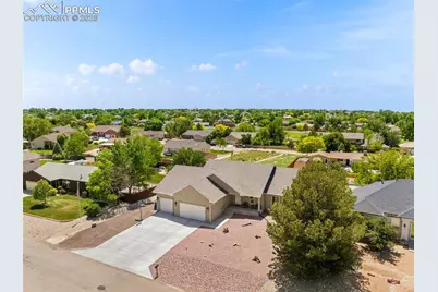 450 W Venturi Drive, Pueblo West, CO 81007 - Photo 27