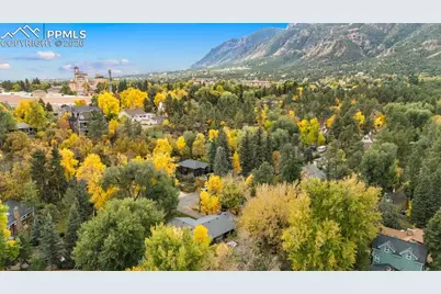 1404 Winfield Avenue, Colorado Springs, CO 80906 - Photo 7