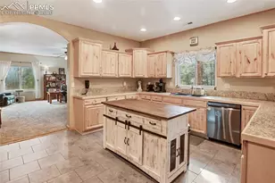 16 Rainier Circle, Florissant, CO 80816 - Photo 7