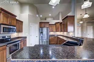 24484 Gale Rd, Pueblo, CO 81006 - Photo 21