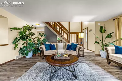 154 Del Oro Circle, Colorado Springs, CO 80919 - Photo 5