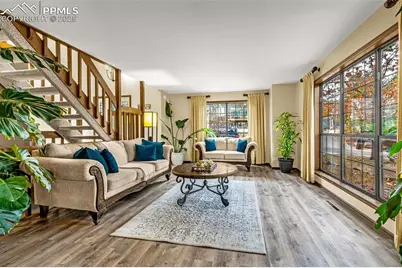 154 Del Oro Circle, Colorado Springs, CO 80919 - Photo 3