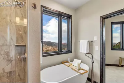 1060 Neon Moon View, Manitou Springs, CO 80829 - Photo 31