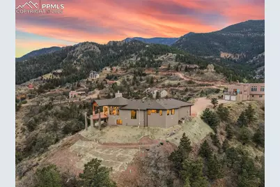 1060 Neon Moon View, Manitou Springs, CO 80829 - Photo 5