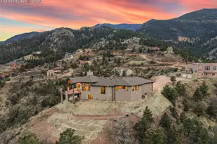 1060 Neon Moon View, Manitou Springs, CO 80829 - Photo 5