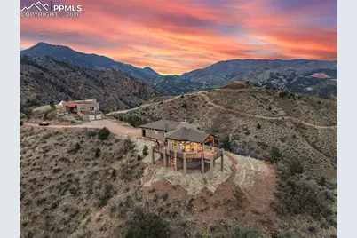 1060 Neon Moon View, Manitou Springs, CO 80829 - Photo 9