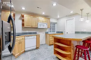 3645 Pinehurst Cir, Colorado Springs, CO 80908 - Photo 27