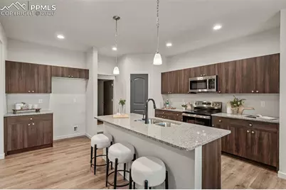 353 S Ashford Drive, Pueblo, CO 81007 - Photo 11