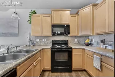 5282 Prominence Point, Colorado Springs, CO 80923 - Photo 11