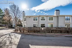 941 Tampico Ct, Colorado Springs, CO 80910 - Photo 25