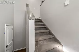 941 Tampico Ct, Colorado Springs, CO 80910 - Photo 3