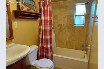 480 Bear Creek Place, Colorado Springs, CO 80906 - Photo 3