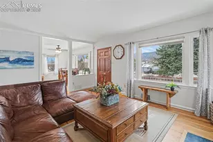 811 Farragut Ave, Colorado Springs, CO 80909 - Photo 3