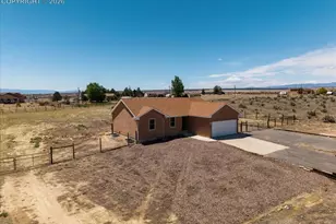 1851 N Rough Rock Ln, Pueblo, CO 81007 - Photo 25