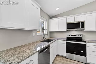 6730 Goldfield Drive, Colorado Springs, CO 80911 - Photo 9