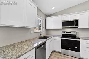 6730 Goldfield Dr, Colorado Springs, CO 80911 - Photo 9