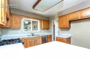 1443 Acacia Dr, Colorado Springs, CO 80907 - Photo 13