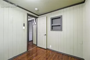 2314 E Monument St, Colorado Springs, CO 80909 - Photo 15