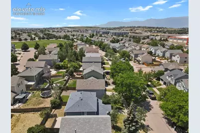 6273 Scottsbluff Drive, Colorado Springs, CO 80923 - Photo 45