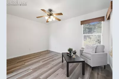 2706 N Chestnut Street, Colorado Springs, CO 80907 - Photo 17