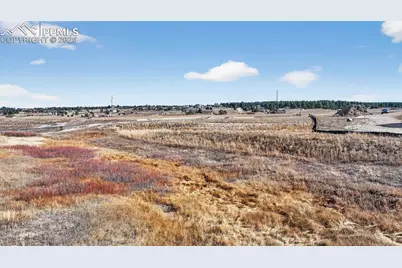 15690 Fox Creek Lane, Colorado Springs, CO 80908 - Photo 7