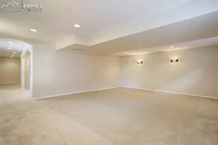 625 Riverview Ln, Colorado Springs, CO 80916 - Photo 29