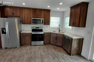 2515 Busch Ave, Colorado Springs, CO 80904 - Photo 11