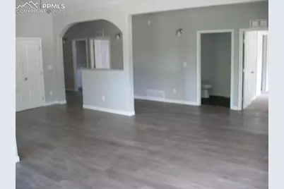 2415 E Willamette Avenue, Colorado Springs, CO 80909 - Photo 17