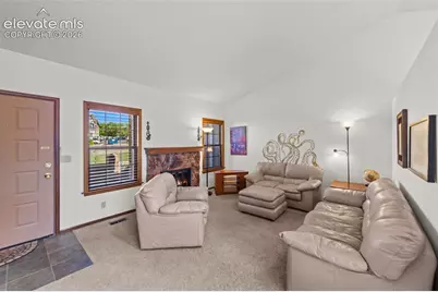 6512 Foxdale Circle, Colorado Springs, CO 80919 - Photo 7