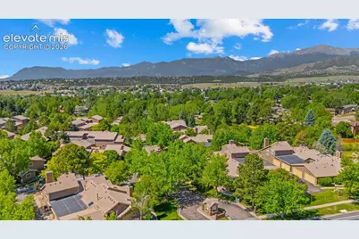 6512 Foxdale Circle, Colorado Springs, CO 80919 - Photo 33