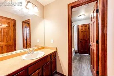 19840 Glen Shadows Drive, Colorado Springs, CO 80908 - Photo 33