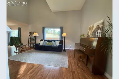 6040 Hombre Court, Colorado Springs, CO 80922 - Photo 3