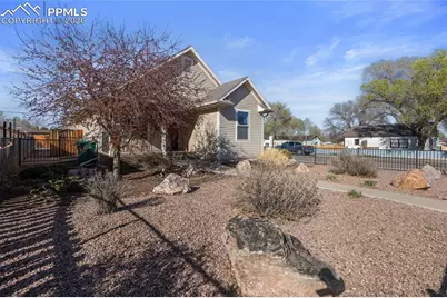 2039 E 8th Street, Pueblo, CO 81001 - Photo 3