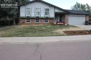 5055 Picket Dr, Colorado Springs, CO 80918 - Photo 1