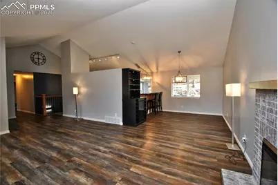 725 N Grey Eagle Circle, Colorado Springs, CO 80919 - Photo 7