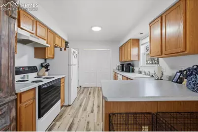 357 W Spaulding Avenue #357-359, Pueblo West, CO 81007 - Photo 7