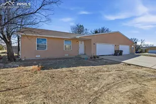 357 W Spaulding Ave, Pueblo West, CO 81007 - Photo 17