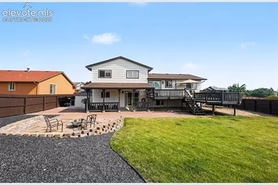 910 Lindstrom Drive, Colorado Springs, CO 80911 - Photo 23