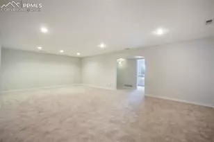 3215 Hollycrest Dr, Colorado Springs, CO 80920 - Photo 33