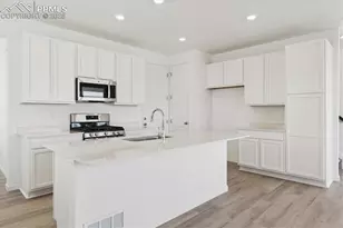 2511 Milano Wy, Pueblo, CO 81001 - Photo 3